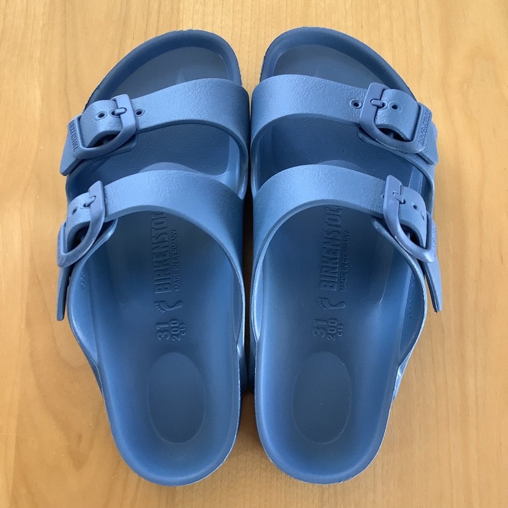 NWOT Birkenstock Kids Blue Two-Strap Sandals 31 C13